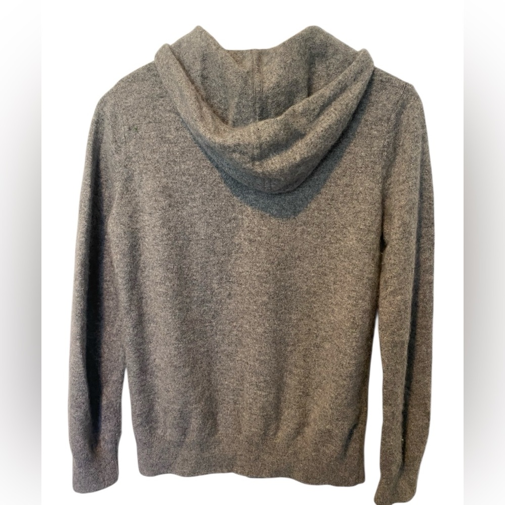 Quince Mongolian Cashmere Zip Hoodie in Light Gray - Picture 5 of 7